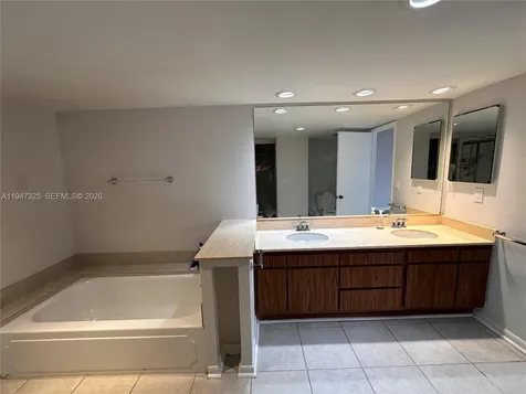 600 Biltmore Way Coral Gables FL 33134