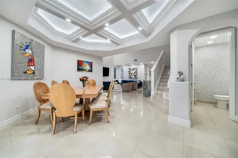20920 NE 32nd Avenue Aventura FL 33180