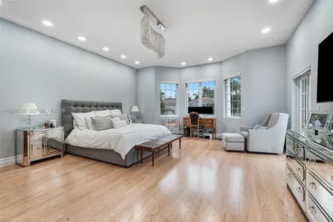 20920 NE 32nd Avenue Aventura FL 33180