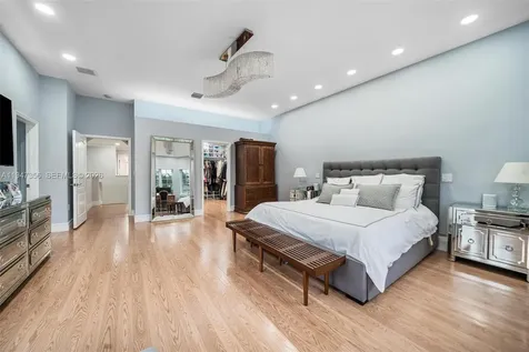 20920 NE 32nd Avenue Aventura FL 33180