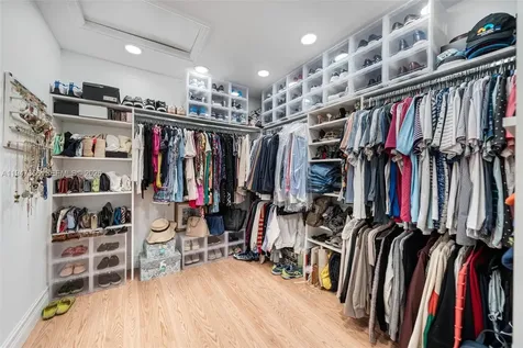 20920 NE 32nd Avenue Aventura FL 33180