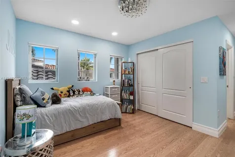 20920 NE 32nd Avenue Aventura FL 33180