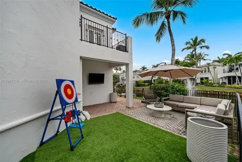 20920 NE 32nd Avenue Aventura FL 33180