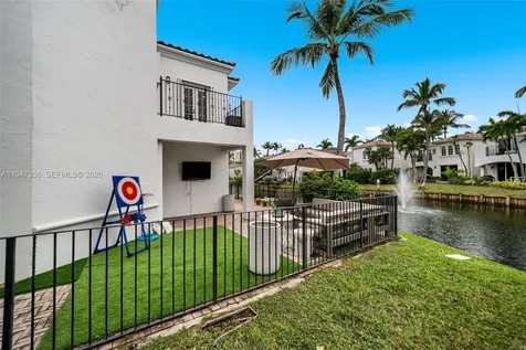 20920 NE 32nd Avenue Aventura FL 33180