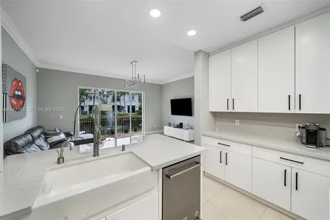 20920 NE 32nd Avenue Aventura FL 33180