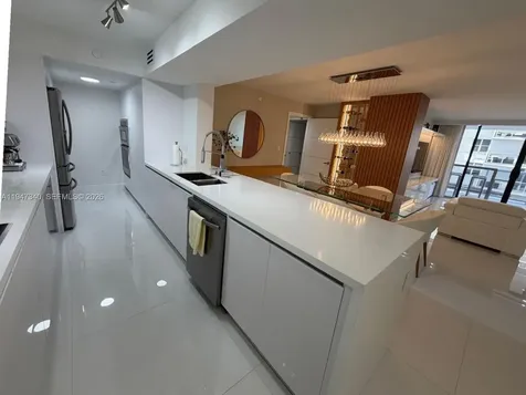 5757 Collins Avenue Miami Beach FL 33140