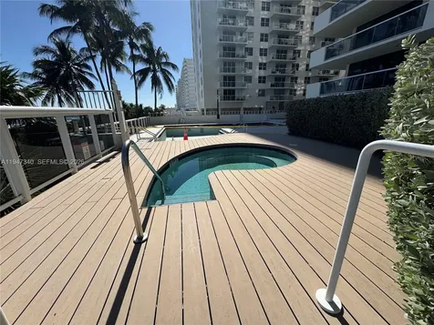 5757 Collins Avenue Miami Beach FL 33140