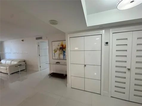 5757 Collins Avenue Miami Beach FL 33140