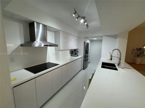 5757 Collins Avenue Miami Beach FL 33140