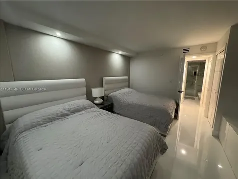 5757 Collins Avenue Miami Beach FL 33140