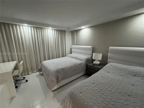 5757 Collins Avenue Miami Beach FL 33140
