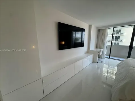 5757 Collins Avenue Miami Beach FL 33140
