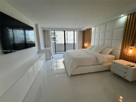 5757 Collins Avenue Miami Beach FL 33140