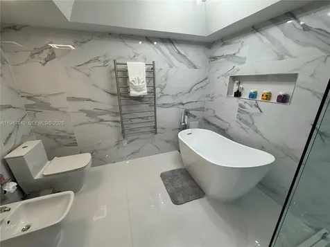 5757 Collins Avenue Miami Beach FL 33140