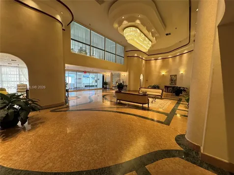 5757 Collins Avenue Miami Beach FL 33140