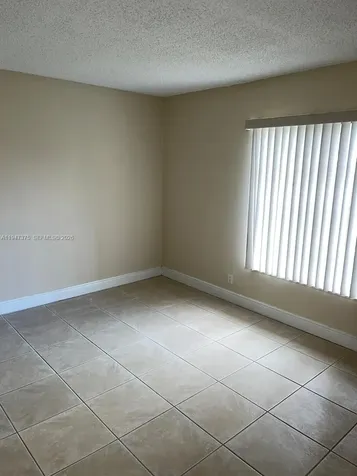 5221 Geneva Way Doral FL 33166