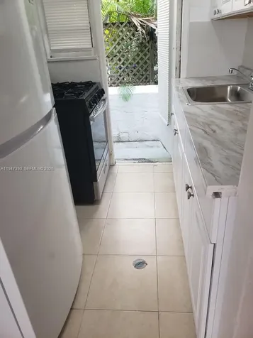 1614 Drexel Avenue Miami Beach FL 33139