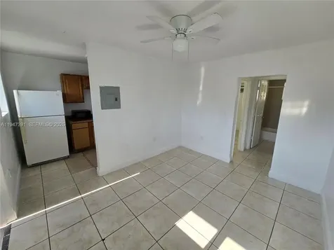 535 NW 7th Street Miami FL 33136