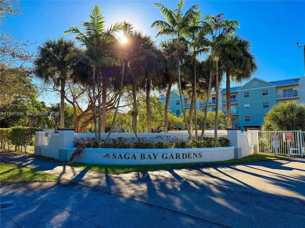8260 SW 210th Street Cutler Bay FL 33189