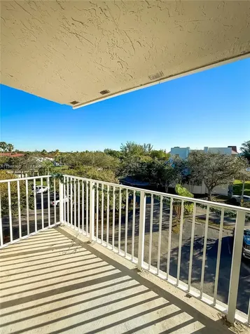 8260 SW 210th Street Cutler Bay FL 33189