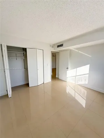 8260 SW 210th Street Cutler Bay FL 33189