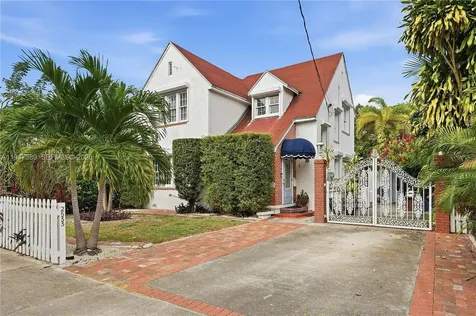 2533 SW 5th Street Miami FL 33135