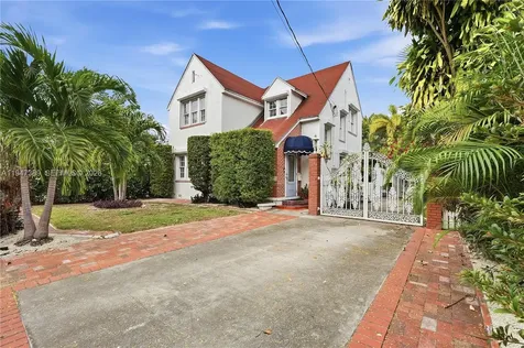 2533 SW 5th Street Miami FL 33135