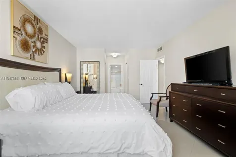300 Bayview Drive Sunny Isles Beach FL 33160