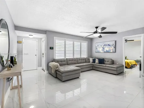 2050 NW 83rd Avenue Sunrise FL 33322