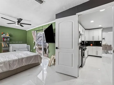 2050 NW 83rd Avenue Sunrise FL 33322