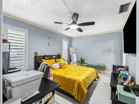 2050 NW 83rd Avenue Sunrise FL 33322
