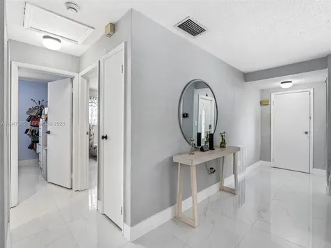 2050 NW 83rd Avenue Sunrise FL 33322