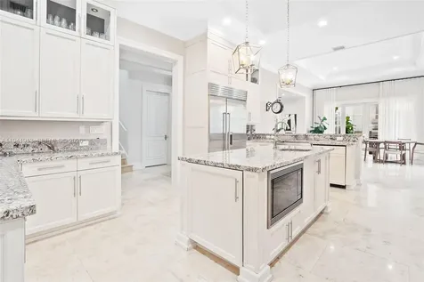 5901 Rolling Road Drive Pinecrest FL 33156