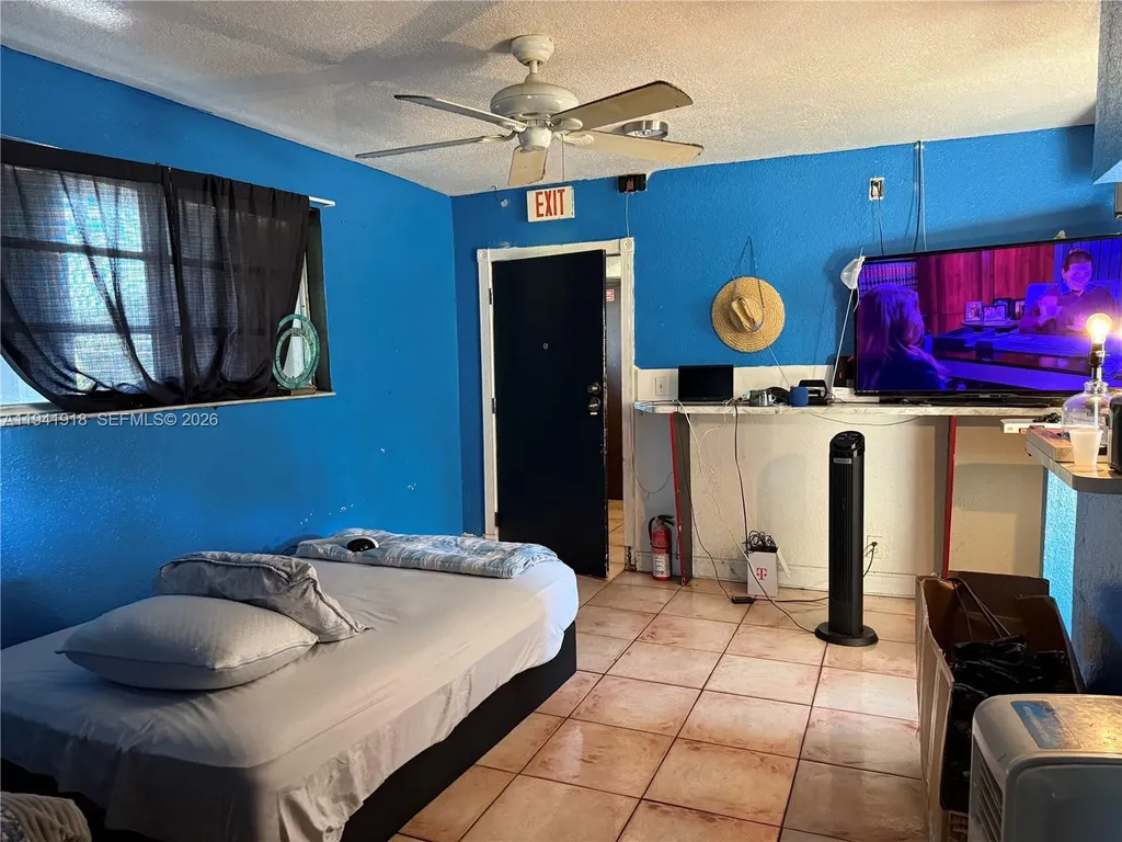 2001-2007 NW 21st Avenue Fort Lauderdale FL 33311