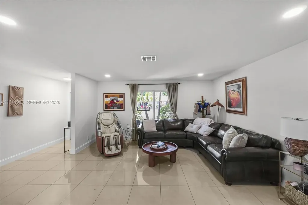 3701 NW 114th Avenue Coral Springs FL 33065