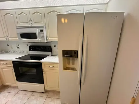 801 SW 138th Avenue Pembroke Pines FL 33027