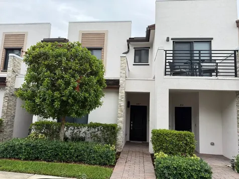 887 NE 211th Street Miami FL 33179