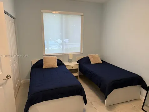 887 NE 211th Street Miami FL 33179