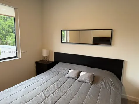 887 NE 211th Street Miami FL 33179