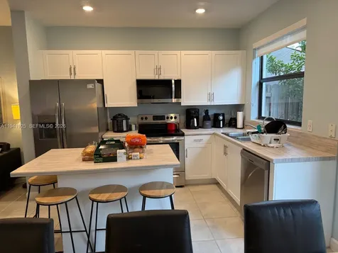 887 NE 211th Street Miami FL 33179