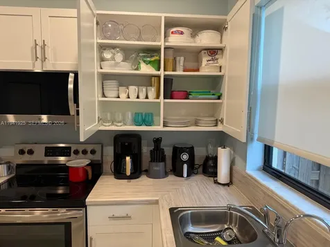887 NE 211th Street Miami FL 33179