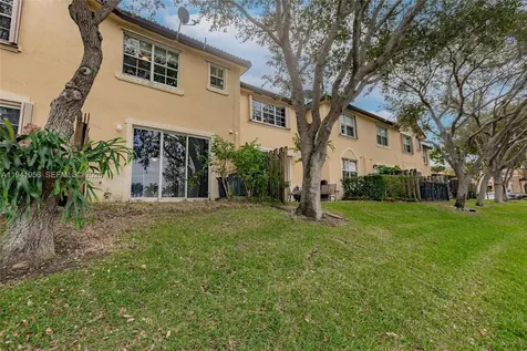 9333 SW 227th Street Cutler Bay FL 33190