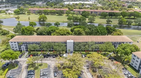 251 SW 132 Way Pembroke Pines FL 33027