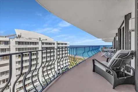 8877 Collins Avenue Surfside FL 33154