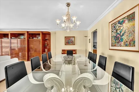 8877 Collins Avenue Surfside FL 33154