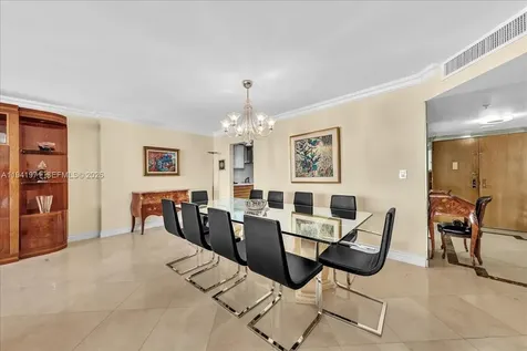 8877 Collins Avenue Surfside FL 33154