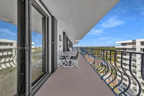 8877 Collins Avenue Surfside FL 33154