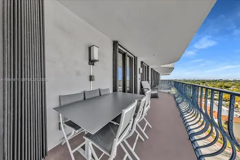 8877 Collins Avenue Surfside FL 33154