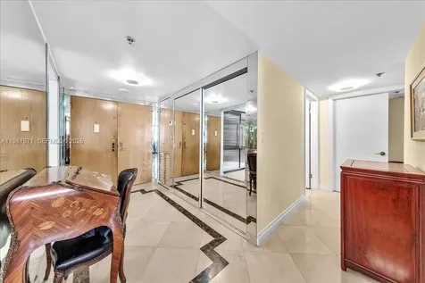 8877 Collins Avenue Surfside FL 33154