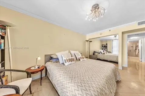 8877 Collins Avenue Surfside FL 33154